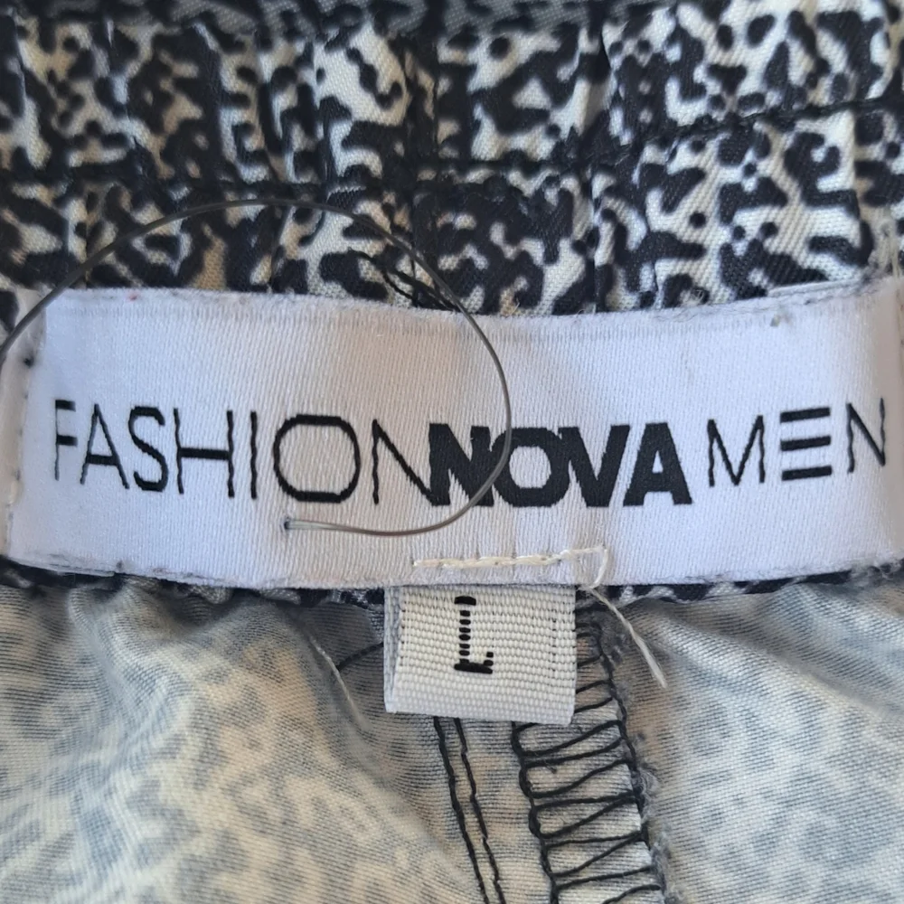 Fashion Nova Men's Grey Speckled Swim Trunks with Drawstring